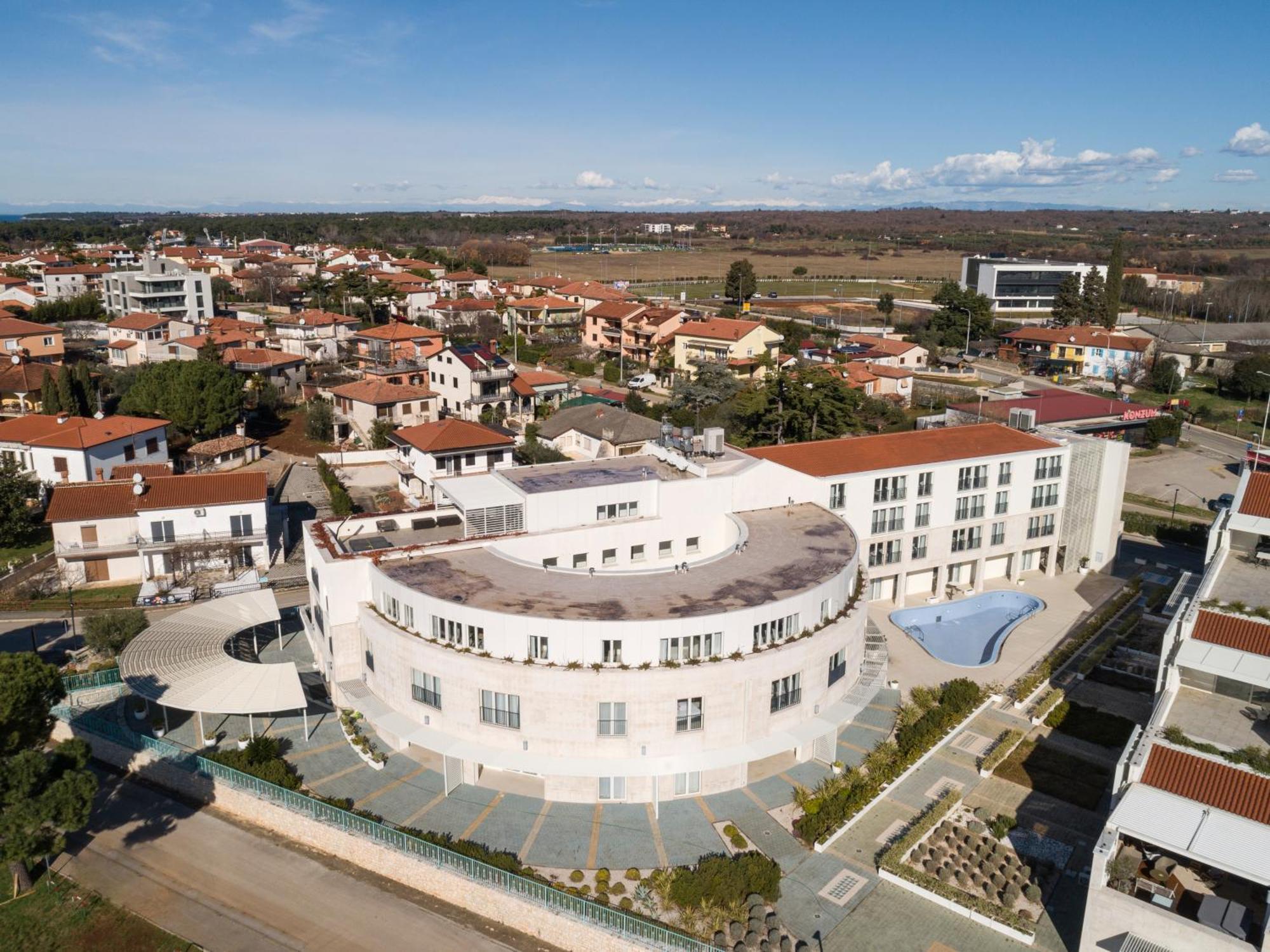 Humagum Sea View Apartment - Garden Palace Umag Ngoại thất bức ảnh