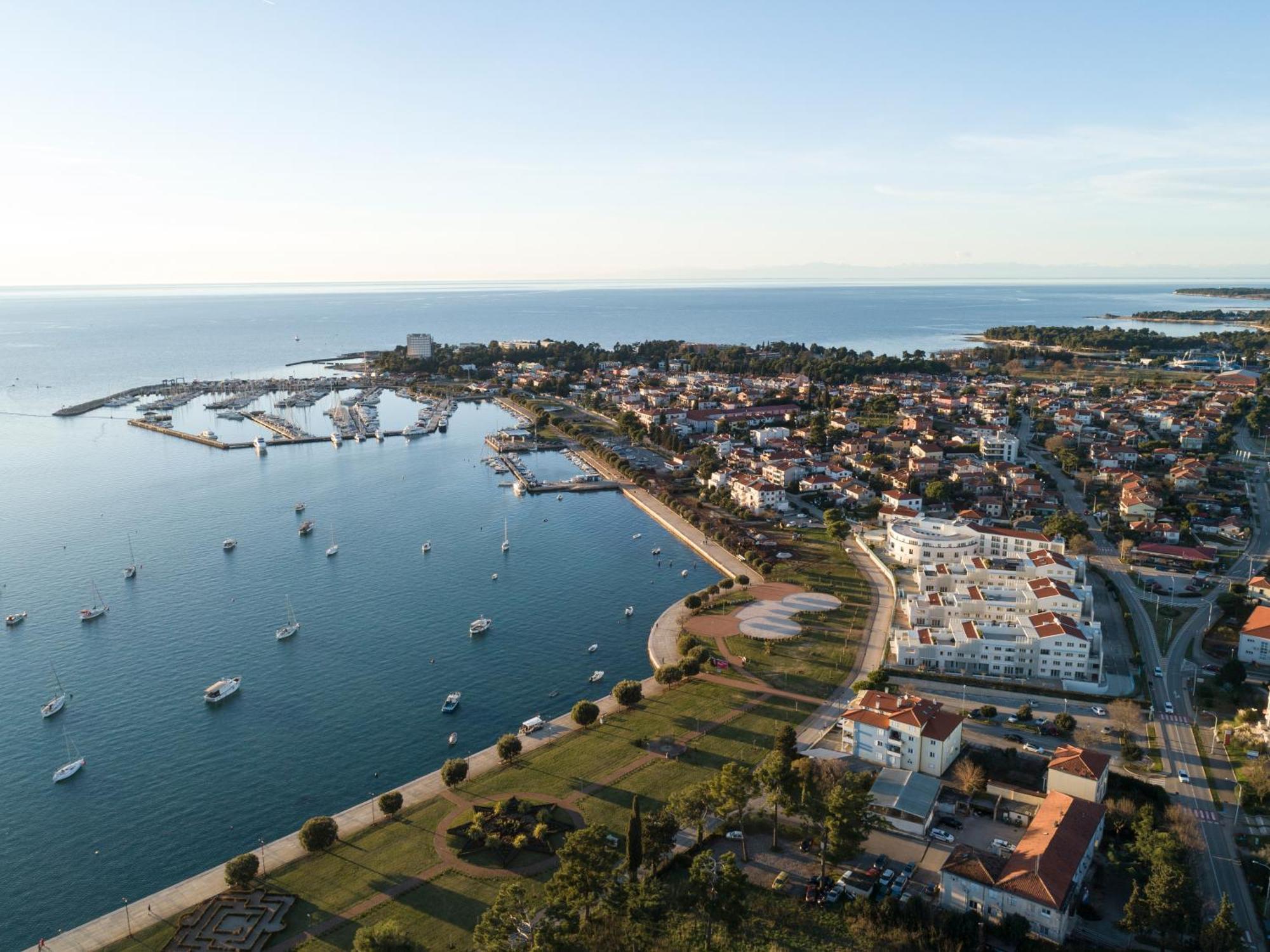 Humagum Sea View Apartment - Garden Palace Umag Ngoại thất bức ảnh