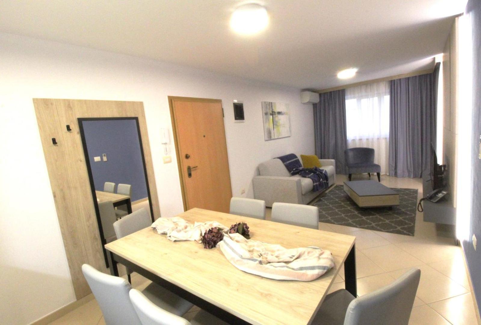 Humagum Sea View Apartment - Garden Palace Umag Ngoại thất bức ảnh