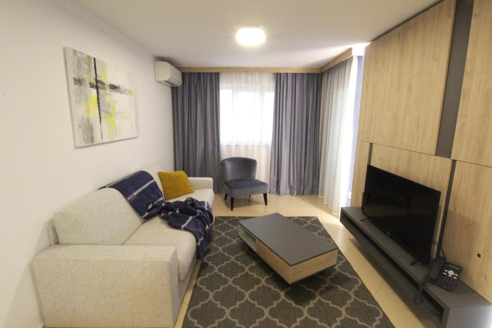 Humagum Sea View Apartment - Garden Palace Umag Ngoại thất bức ảnh